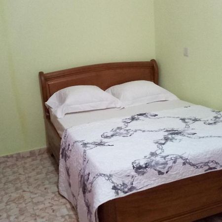 Maison Rose Douala Kültér fotó