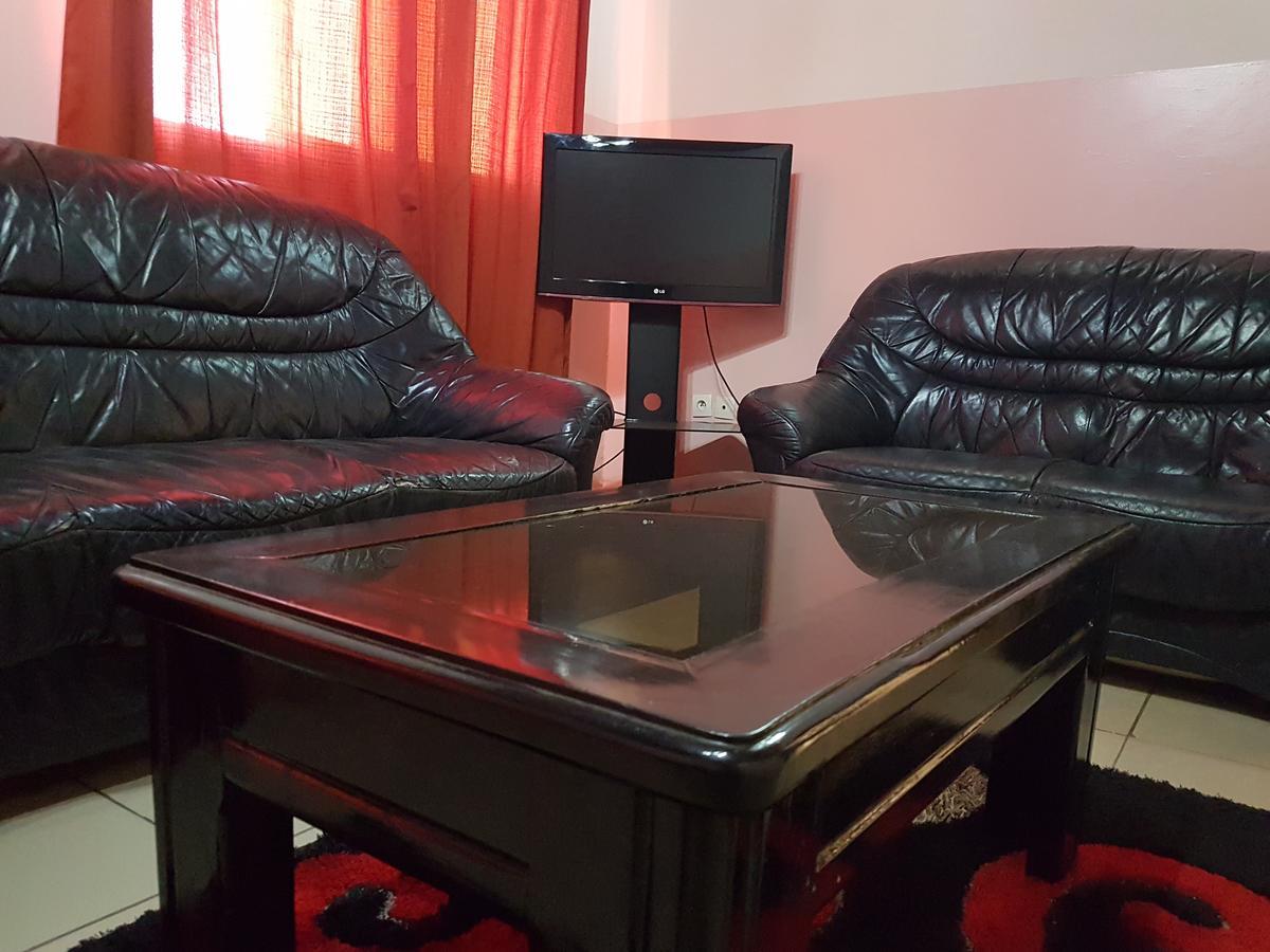 Maison Rose Douala Kültér fotó