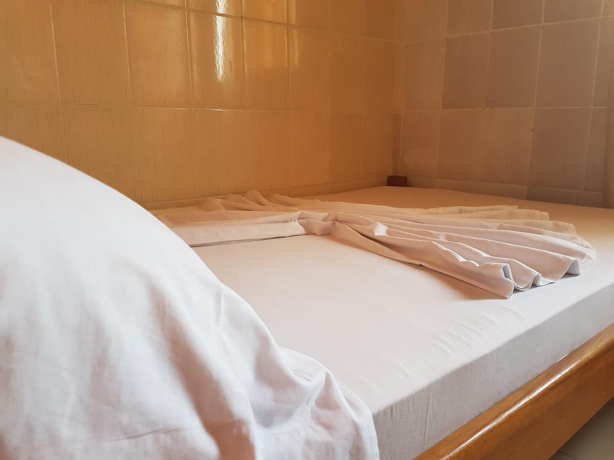 Maison Rose Douala Kültér fotó
